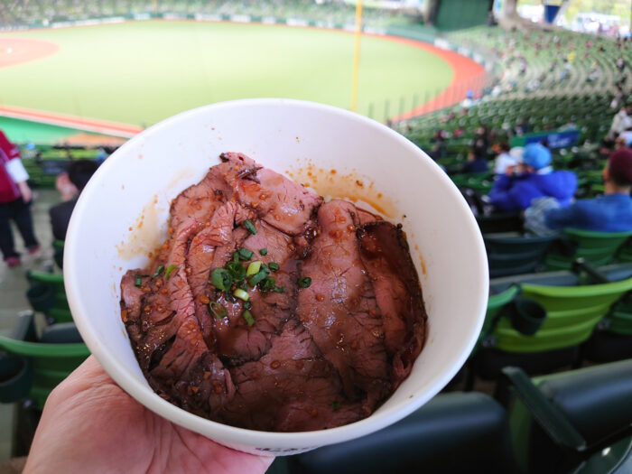 ローストビーフ丼